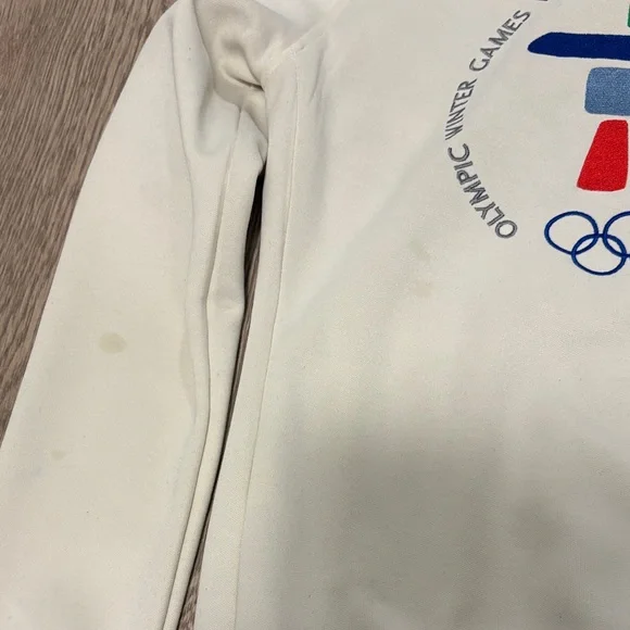 Aritzia White Zip-Up Jacket - Picture 4 of 4